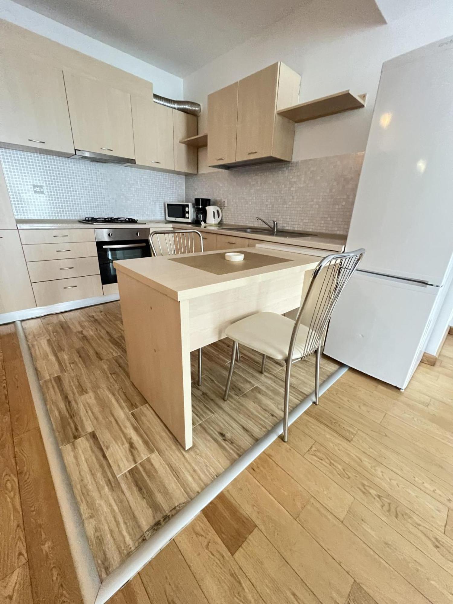Upground Residence Apartments Бухарест Екстер'єр фото
